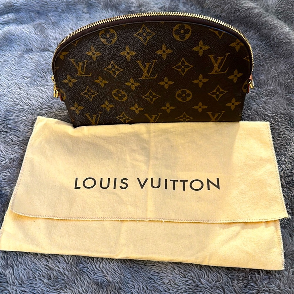 LOUIS VUITTON Monogram Pochette Cosmetic GM Cosmetic Pouch